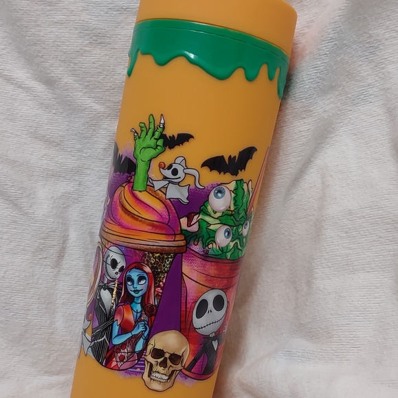 Nightmare before Christmas tumbler - Picture 14 of 16